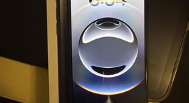 Mint
													Apple iPhone 16e - Metro by T-Mobile, Black, 128 GB, A3212, photo 1 of 8