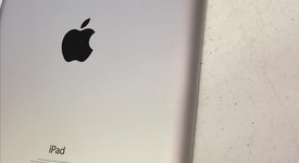 Good
													Apple iPad 4 - Unlocked, Black, 16 GB, photo 4 of 7