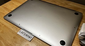 Good
													MacBook Air 2017 - 13" - I5, Silver, 128 GB, 8 GB, photo 5 of 5
