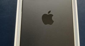 Mint
													Apple iPhone 15 Pro - Unlocked, Black, 128 GB, A2848, photo 2 of 9