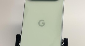 Good
													Google Pixel 9 - Unlocked, Wintergreen, 256 GB, 12 GB, G2YBB, photo 3 of 8