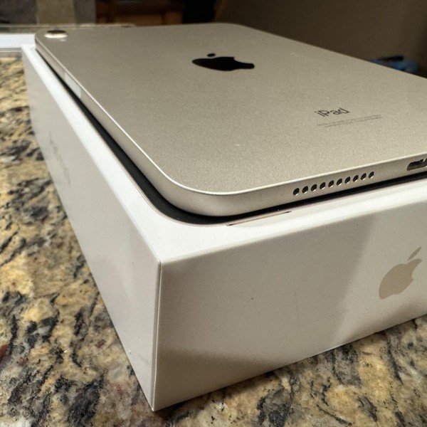 Apple iPad Mini (6th Gen) - Wi-Fi, 256 GB, Starlight, A2567