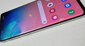 Mint
													Samsung Galaxy S10 - Unlocked, White, 128 GB, 8 GB, SM-G973U1, photo 2 of 7