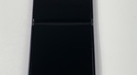 Good
													Samsung Galaxy Z Flip3 5G - T-Mobile, Lavender, 128 GB, 8 GB, SM-F711U, photo 1 of 6