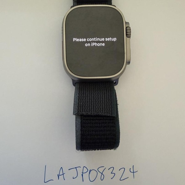 Apple Watch Ultra 2 49mm - Verizon, Natural, A2986