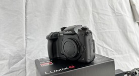 Mint
													Panasonic Lumix GH5, photo 4 of 10