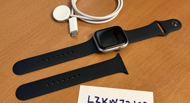 Good
													Apple Watch Series 8 45mm - Unlocked, Starlight, A2774 - Cellular, Aluminum, photo 2 of 3