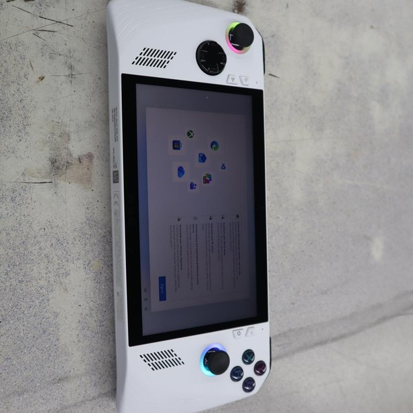 Asus ROG Ally 7 inch - Z1 Extreme, White, 512 GB, 16 GB, Ryzen Z1 Extreme