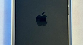 Mint
													Apple iPhone 16e - Unlocked, Black, 128 GB, A3212, photo 5 of 18