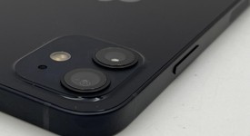 Good
													Apple iPhone 12 - Unlocked, Black, 64 GB, A2172, photo 4 of 6