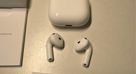 Used
													Apple AirPods 4th Gen - Standard, photo 2 of 3