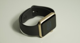 Good
													Apple Watch Series 1 42mm - Gold, 8 GB, A1803, photo 4 of 6