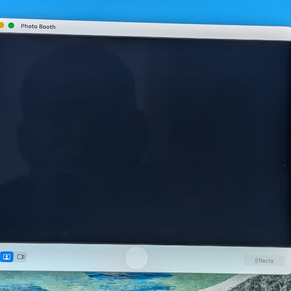 MacBook Air 2022 (M2) - 13 inch - 512 GB, Starlight, 8 GB, Apple M2