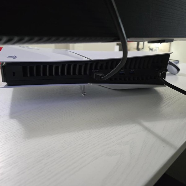 PlayStation 5 Slim Standard Edition (2023) - 1 TB, White