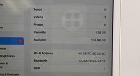 Good
													Apple iPad 8th Gen - Wi-Fi, Silver, 128 GB, A2270, photo 3 of 10