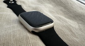 Good
													Apple Watch Series 8 41mm - Starlight, A2770 - GPS, Aluminum, photo 3 of 8
