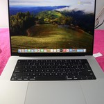 Good MacBook Pro Late 2023 (M3) - 16 inch - 512 GB, Silver, 18 GB, Apple M3 Pro 12-core, 18-core GPU