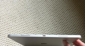 Mint
													Apple iPad Pro 12.9" 6th Gen 2022 - Wi-Fi, Silver, 128 GB, photo 4 of 8