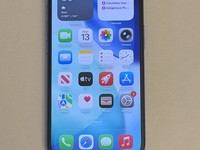 Apple iPhone 16