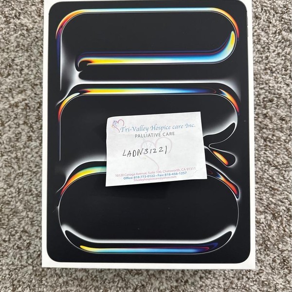 Apple iPad Pro 13 inch (M5) 2025 - Wi-Fi, 256 GB, Space Black, Apple M5 9-Core, A3360, Standard Glass