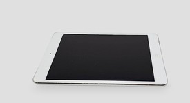 Fair
													Apple iPad Mini 2 Retina - Unlocked, White, 32 GB, photo 3 of 9