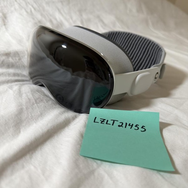 Apple Vision Pro - 256 GB