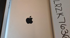 Fair
													Apple iPad 4 - Verizon, White, 32 GB, A1460, photo 1 of 6