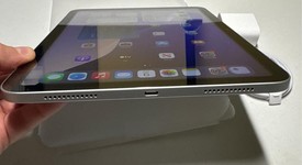 Mint
													Apple iPad 10th Gen - Wi-Fi, Silver, 64 GB, A2696, photo 2 of 6