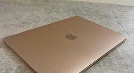 Good
													MacBook Air 2020 - 13" - I3, Gold, 256 GB, 8 GB, photo 1 of 10