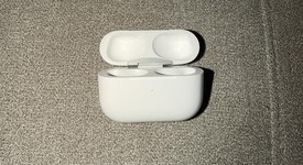 Used
													Apple AirPods Pro 2 - USB-C, photo 4 of 7