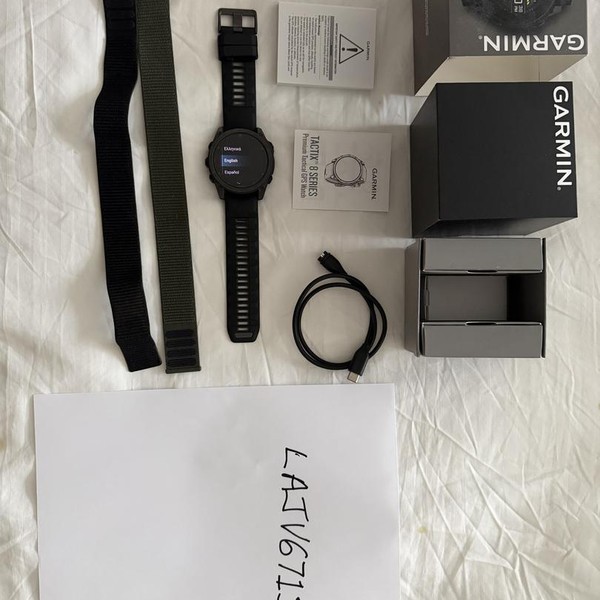 Garmin Tactix 8 - Black, AMOLED