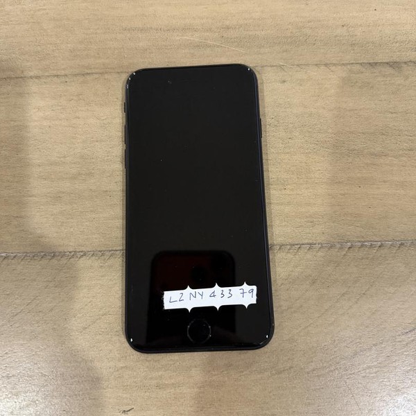 Apple iPhone SE 3rd Gen 2022 - Unlocked, 64 GB, Midnight, A2595