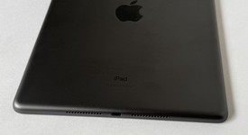 Good
													Apple iPad 9th Gen - Unlocked, Gray, 64 GB, A2603, photo 5 of 7