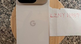 Mint
													Google Pixel 9 - Unlocked, Porcelain, 128 GB, 12 GB, G2YBB, photo 5 of 10