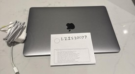 Good
													MacBook Air 2020 - 13" - I5, Gray, 256 GB, 16 GB, photo 2 of 17