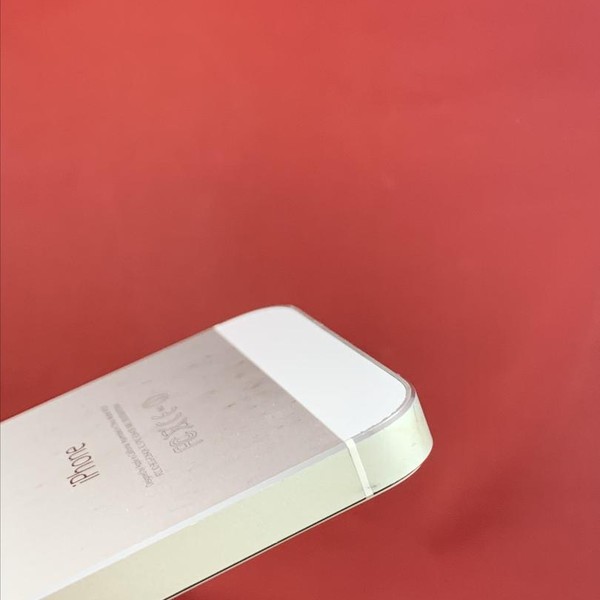 Apple iPhone 5S - Unlocked, 16 GB, Silver, A1533