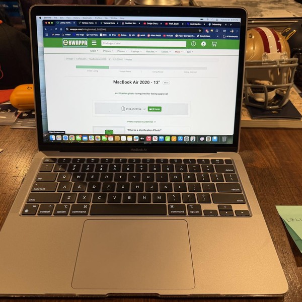 MacBook Air 2020 - 13 inch - 256 GB, Gray, 8 GB, Apple M1