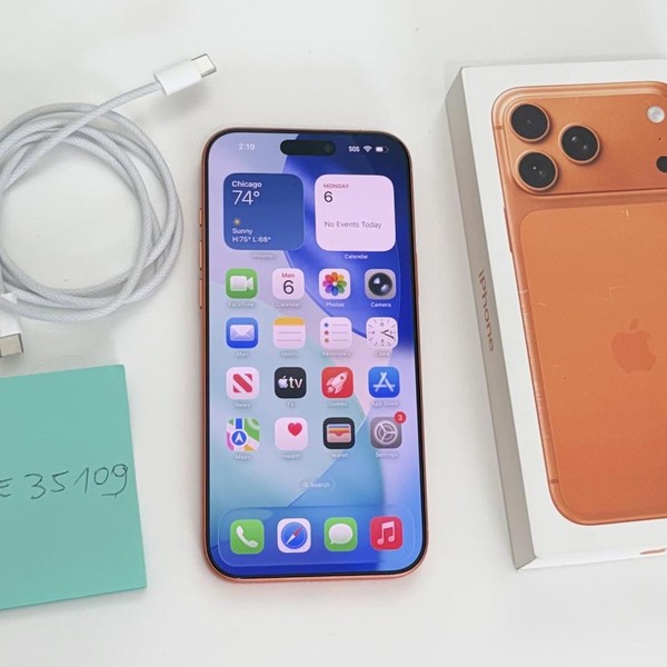 Apple iPhone 17 Pro Max - Unlocked, 256GB, Cosmic Orange, A3257