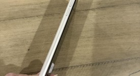 Good
													Apple iPhone SE 3rd Gen 2022 - Unlocked, Starlight, 128 GB, A2595, photo 3 of 7