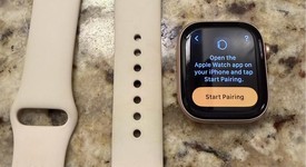 Good
													Apple Watch Series 10 42mm - Unlocked, Rose Gold, A3001 - Cellular, Aluminum, photo 3 of 8