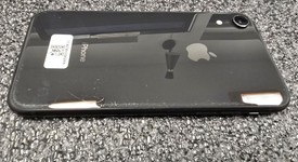 Good
													Apple iPhone Xr - Verizon, Black, 64 GB, A1984, photo 5 of 7