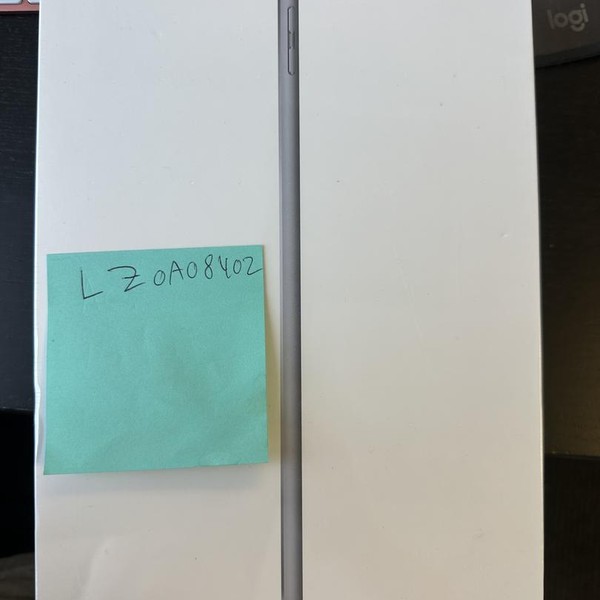 Apple iPad (6th Gen) - Wi-Fi, 128 GB, Gray, A1893