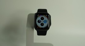 Mint
													Apple Watch Series 4 44mm - Unlocked, Gray, A1976 - Cellular, Aluminum, photo 2 of 8