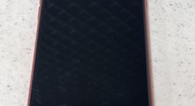 Good
													Apple iPhone SE 2nd Gen 2020 - Unlocked, Red, 128 GB, A2275, photo 5 of 5