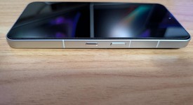 Mint
													Nothing Phone (3) - Unlocked, White, 512 GB, 16 GB, photo 4 of 8