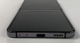 Good
													Samsung Galaxy Z Flip5 - T-Mobile, Graphite, 256 GB, 8 GB, SM-F731U, photo 4 of 8