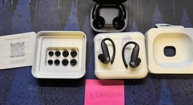 Used
													Beats Powerbeats Pro 2 - Jet Black, photo 1 of 5
