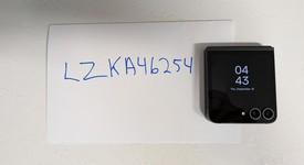 Mint
													Samsung Galaxy Z Flip6 - Unlocked, Black, 512 GB, 12 GB, SM-F741U1, photo 2 of 9