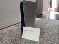 PlayStation 5 Standard Edition (2020)