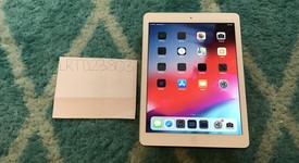Good
													Apple iPad Air - Unlocked, Silver, 32 GB, photo 1 of 6